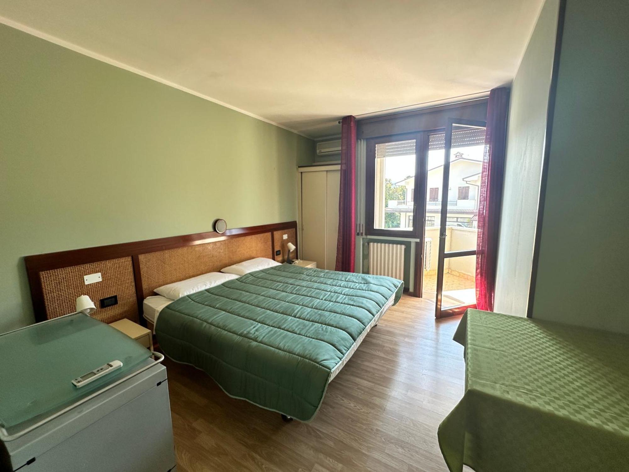 Hotel Battaglia Battaglia Terme Extérieur photo