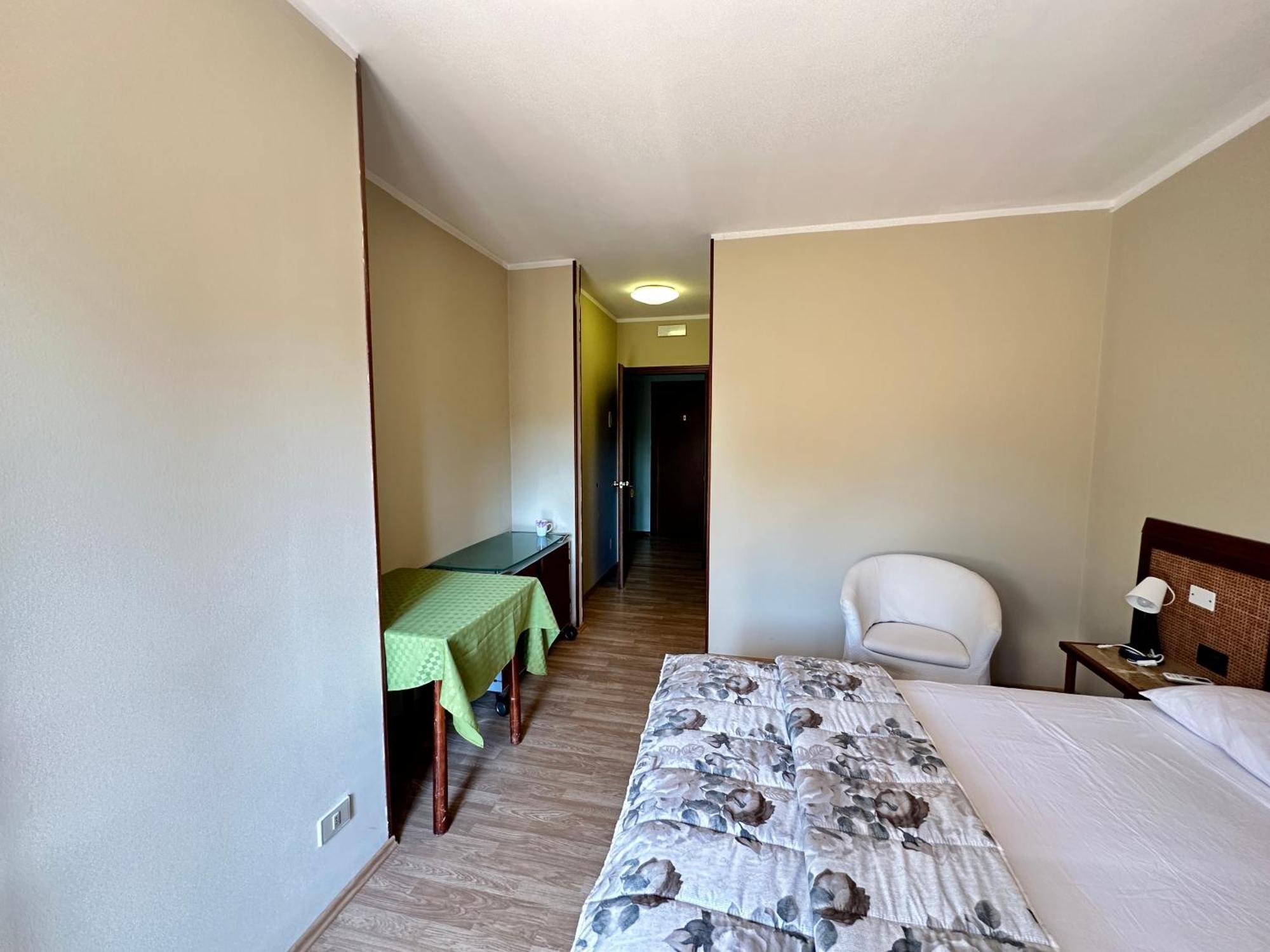 Hotel Battaglia Battaglia Terme Extérieur photo